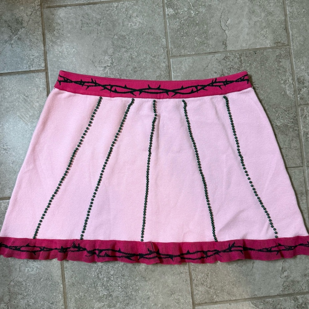 QUEEN OF SPARKLES Long Stem Rose Cardigan/Skirt Set NWT - Picture 4 of 5